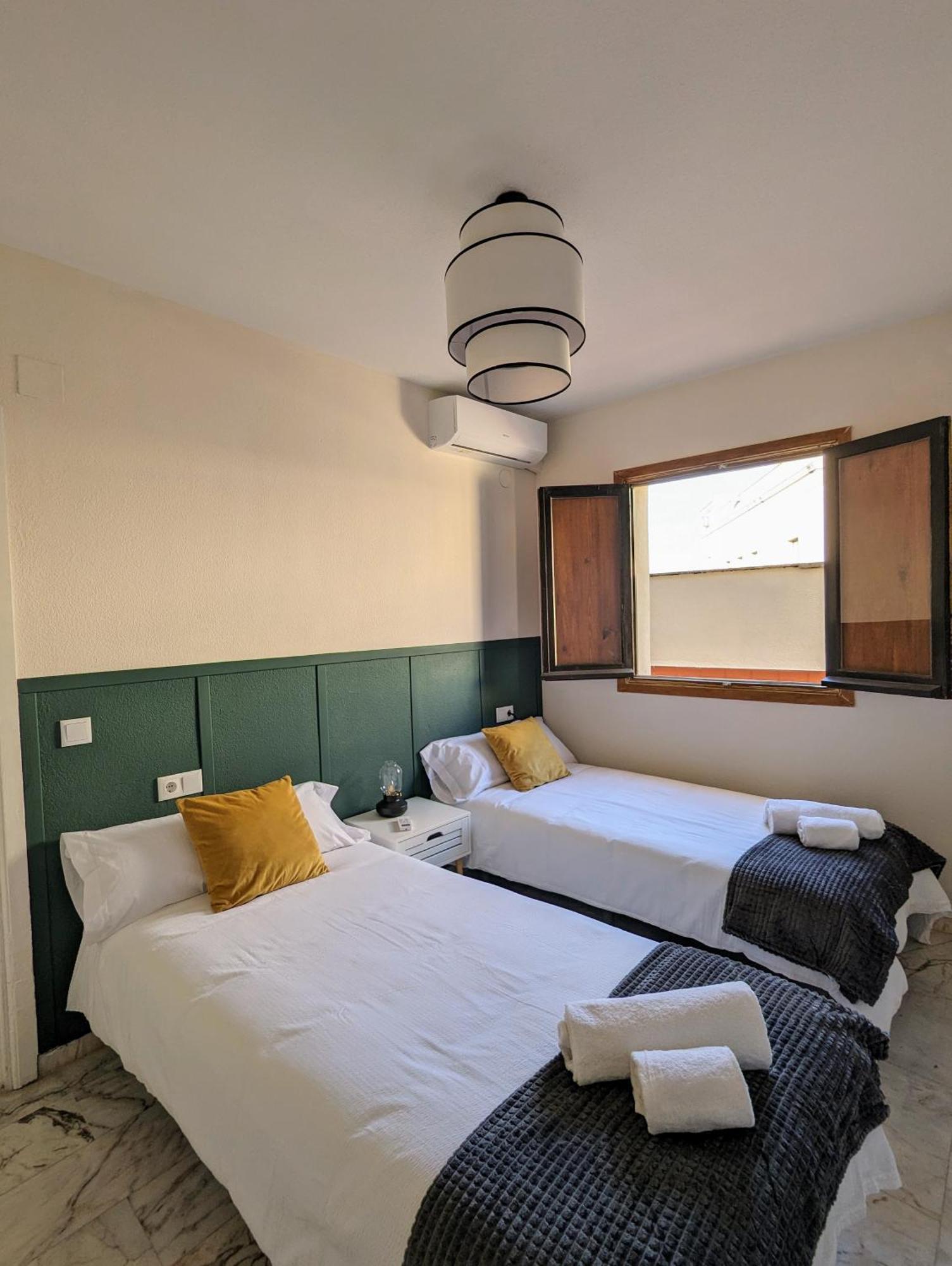 Atico San Juan 2 Apartment Caceres Ngoại thất bức ảnh